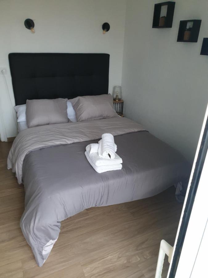 Les Pieds Dans L' Eau Apartment Empuriabrava Luaran gambar